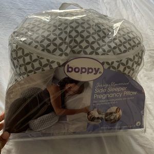 Boppy side sleeper pillow
